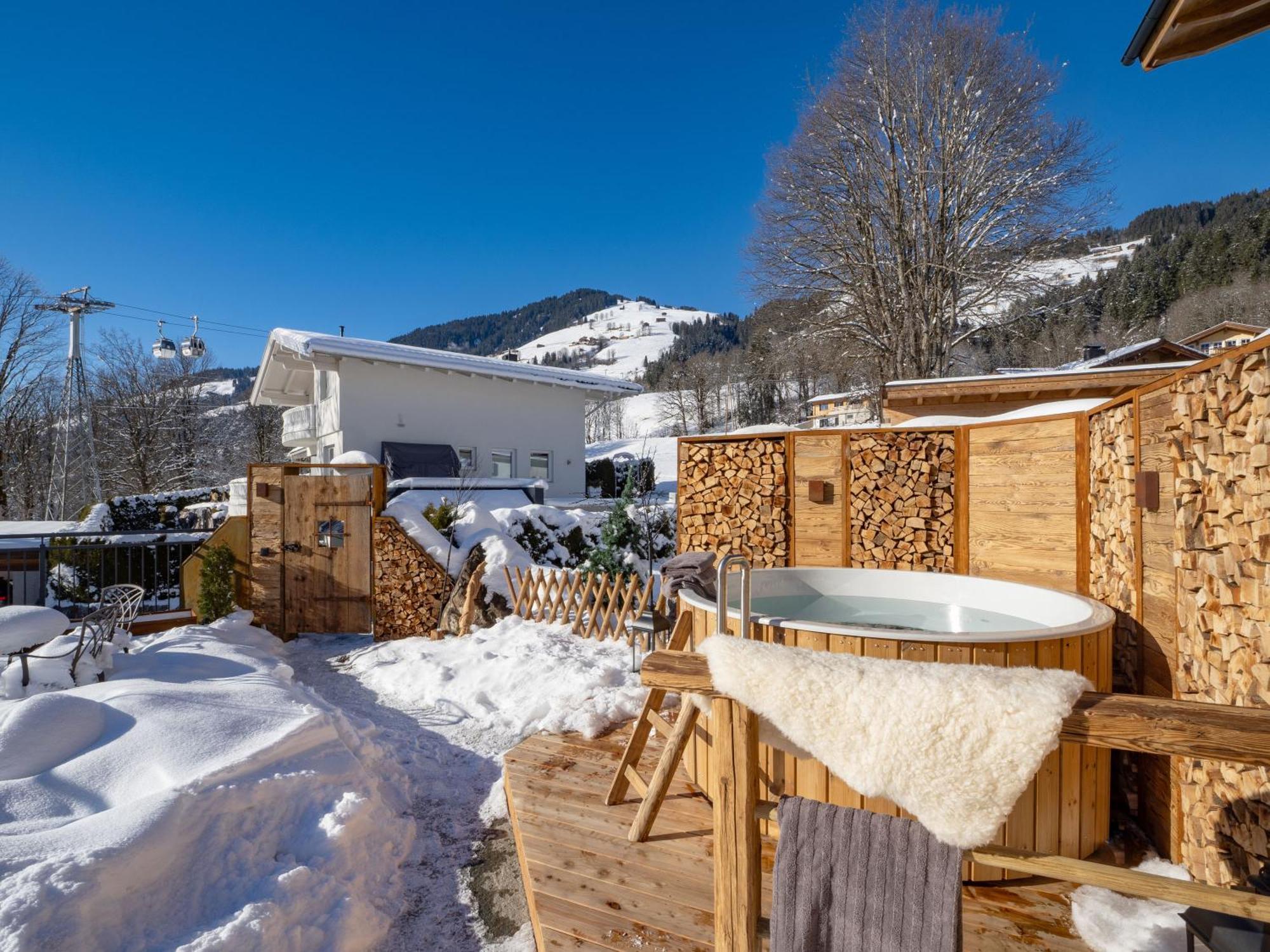 Tirol Chalet Brixen 布利克森塔勒 外观 照片